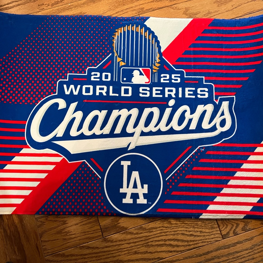 Los Angeles Dodgers 2025 Champions mat